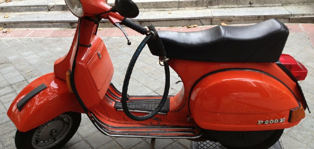 How to Fix a Moped