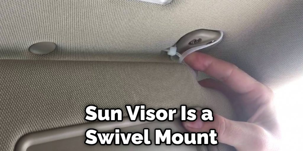 Sun Visor Is a  Swivel Mount