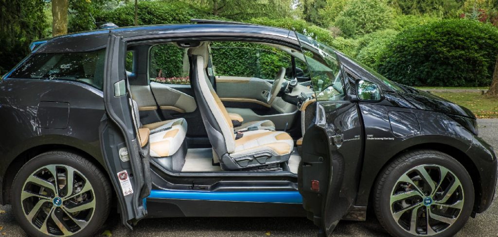 how to leave car door open without draining battery