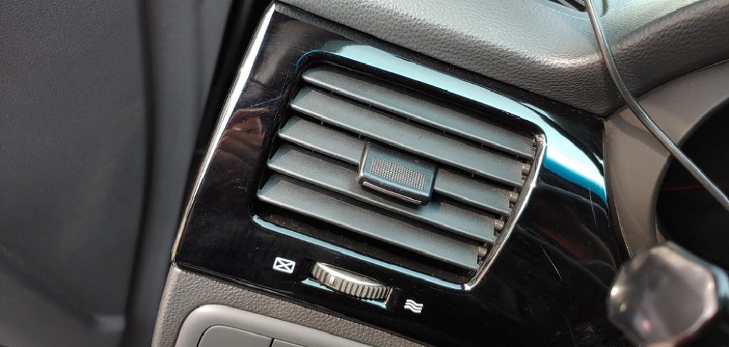 How to Fix Whistling Noise From Car Air Vent