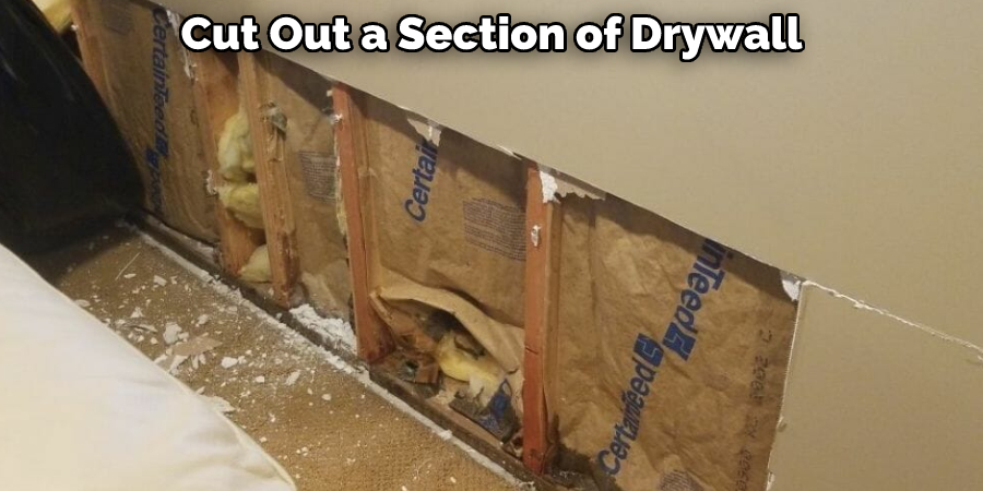 Cut Out a Section of Drywall