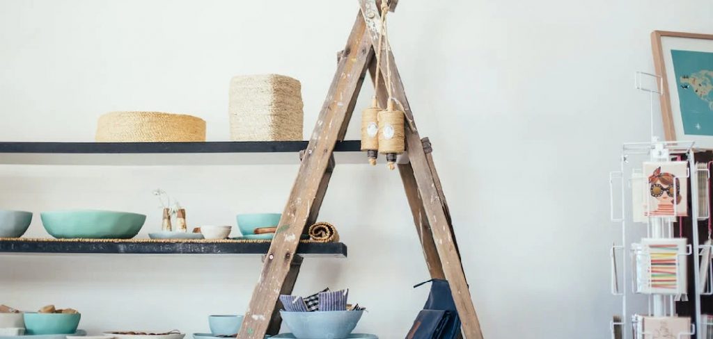 How to Fix Shelf that Fell Out of Wall