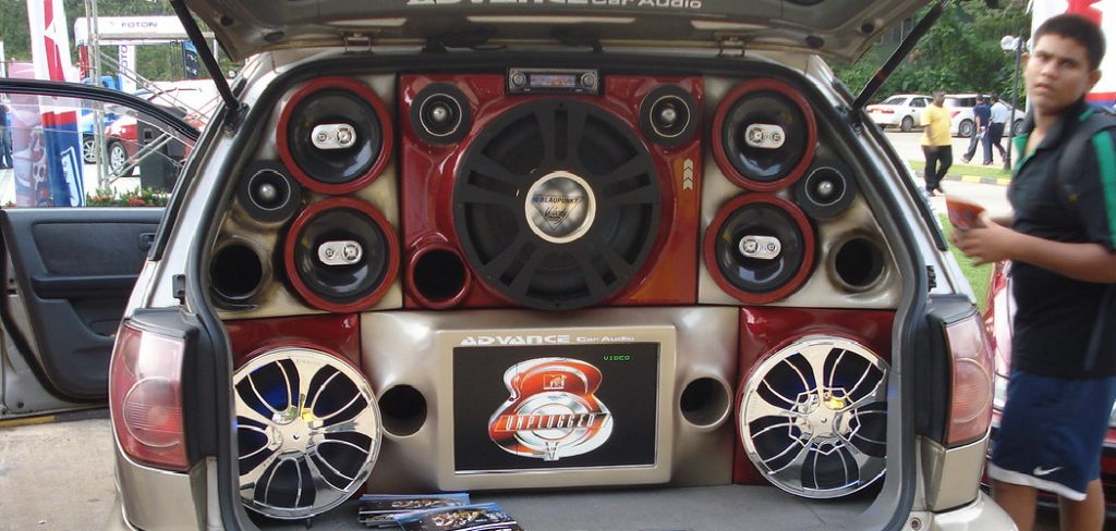 How to Fix a Car Speaker That Crackles