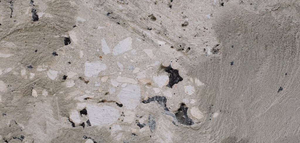 How to Fix Pinholes in Drywall Mud