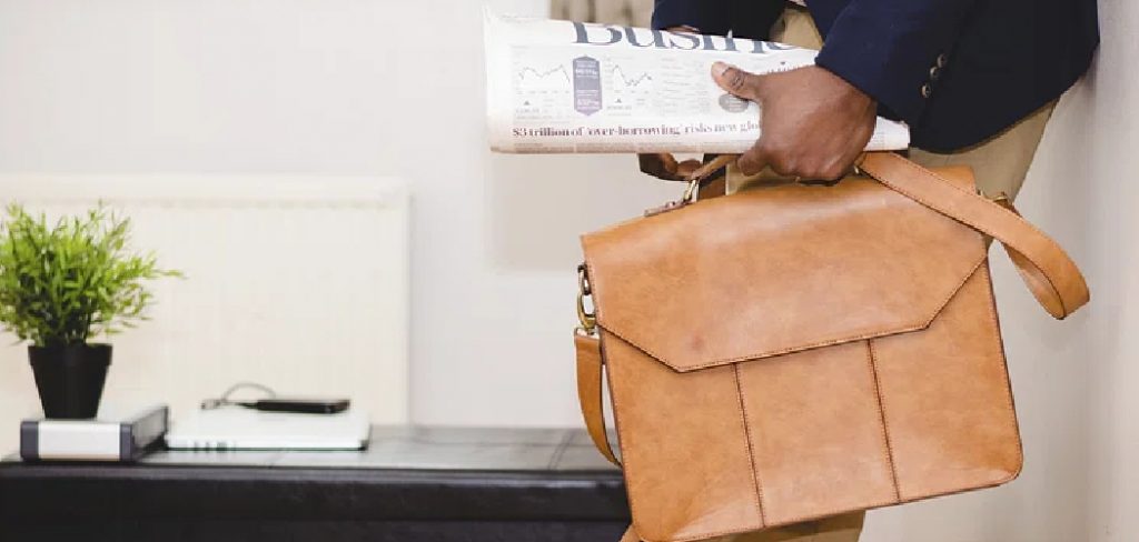 How to Fix Scratched Leather Purse
