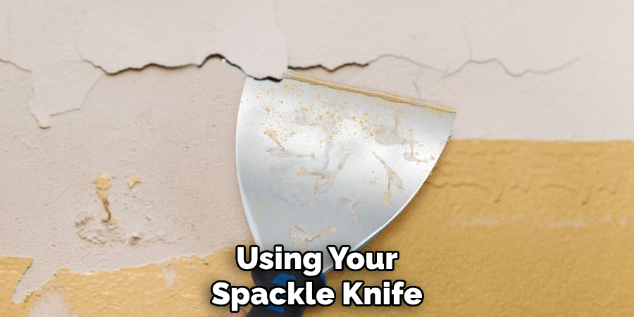 Using Your Spackle Knife