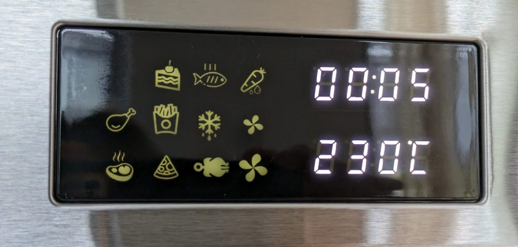 How to Fix Digital Clock on Oven