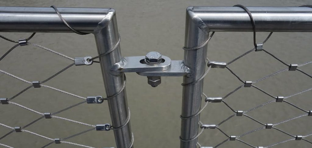 How to Fix Gap in Chain Link Fence Gate