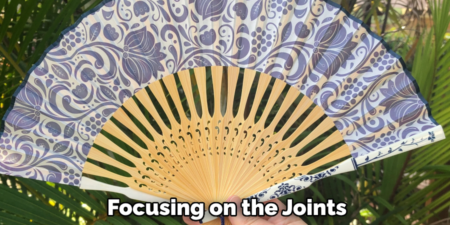 Focusing on the Joints