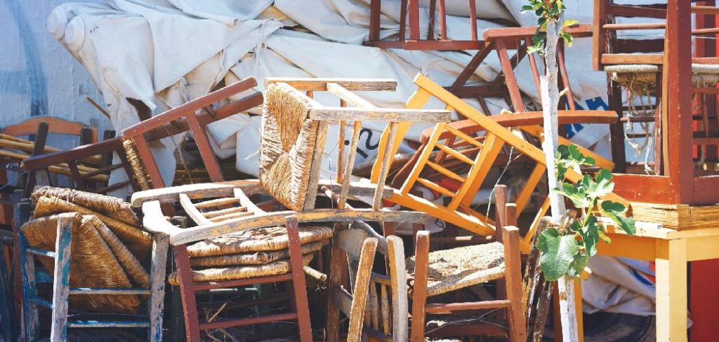 How to Fix a Crack in Wood Furniture