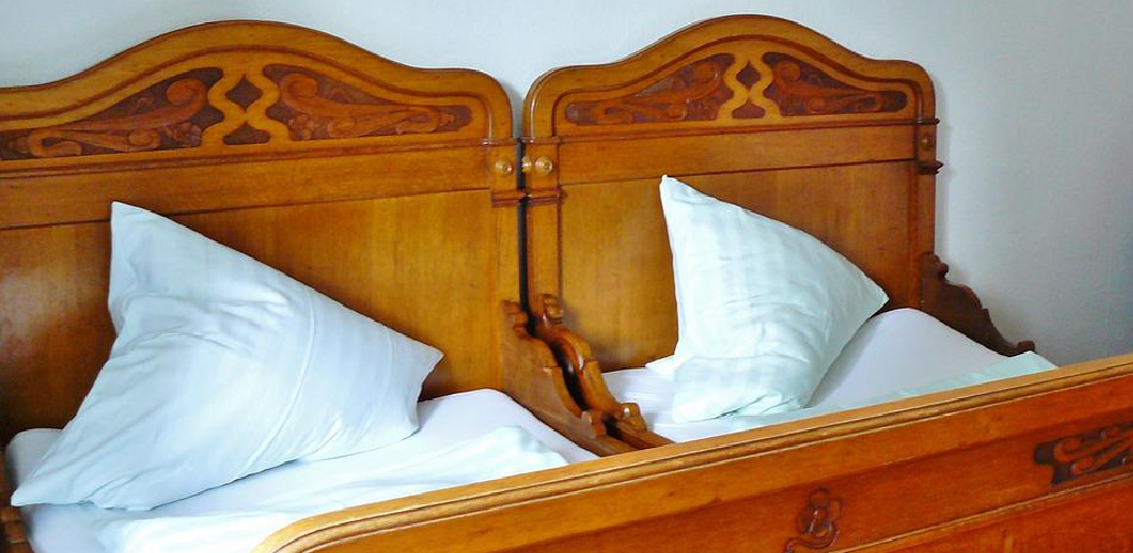 How to Fix Bed Slats that Keep Falling in 05 Easy Steps