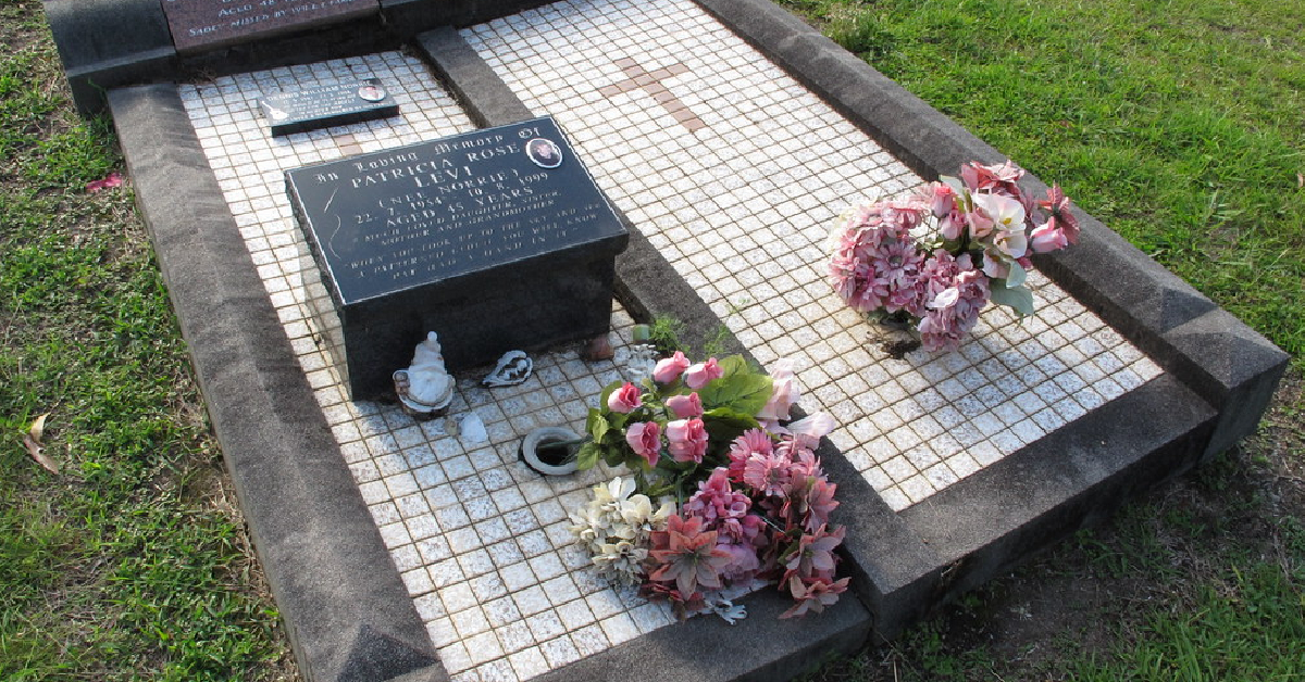 How to Fix a Sinking Grave Effective 5 Steps (2024)